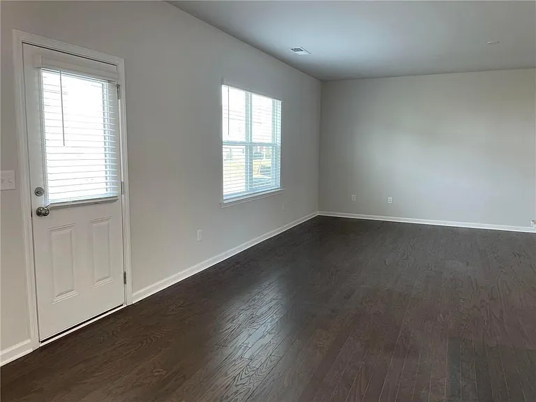 632 Blue Ash Ct — Photo 12