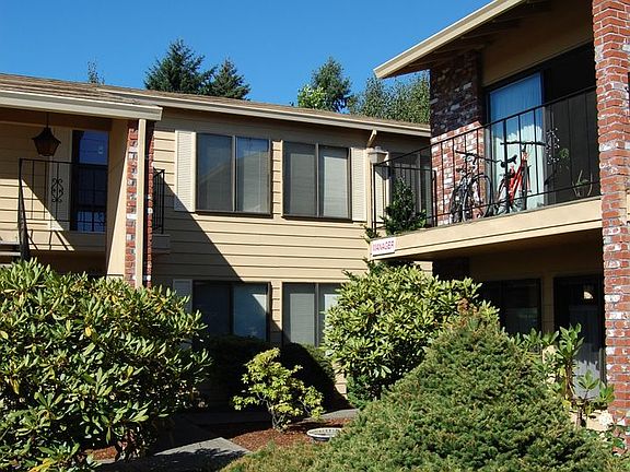 5th image of 7427-7495 SE Division St #7457