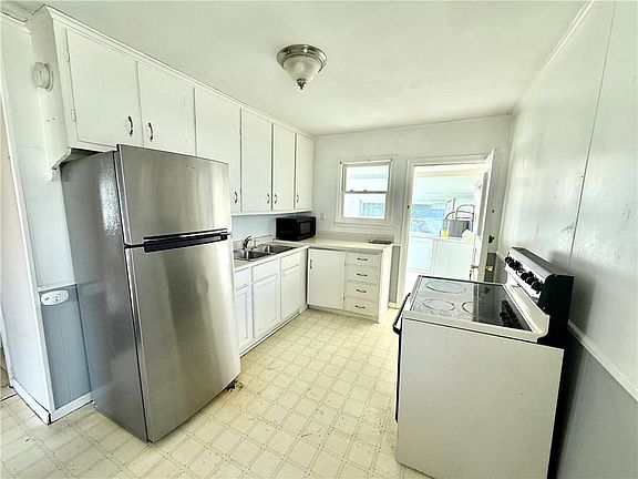 4th image of 604 E Cooper St