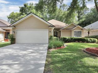 1540 Stonebriar Rd, Green Cove Springs, FL 32043