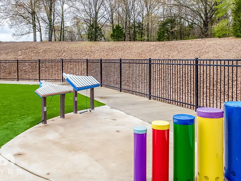 8418 Regal Bend Dr — Photo 18