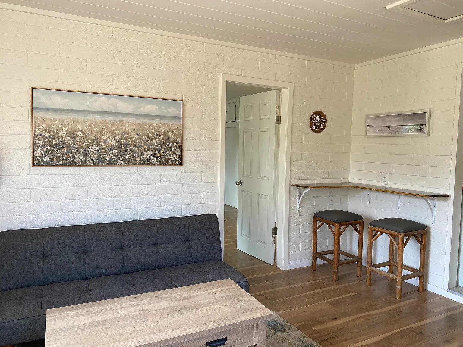 1 bed, 576 sqft, $2,595 — Photo 2