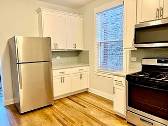 4th image of 304 N Cuyler Ave #2S