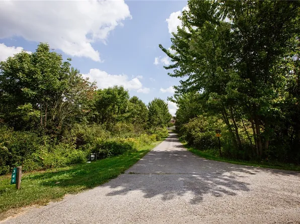 349 Butler Rd, Saxonburg, PA 16056