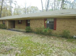 9024 Henderson Rd, Pine Bluff, AR 71603