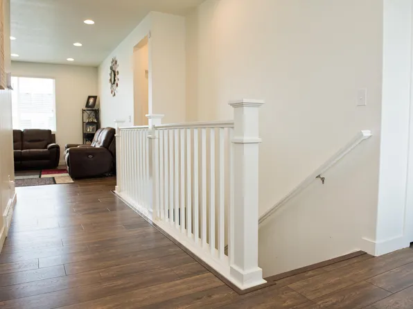 1495 W 650 S, Syracuse, UT 84075