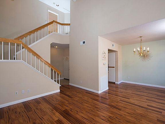4th image of 12314 Creekview Dr