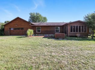 78667 40th Ave, Covert, MI 49043