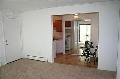 5th image of 1892 Somerset Dr