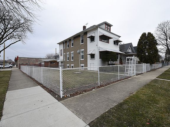 3rd image of 802 N 20th Ave