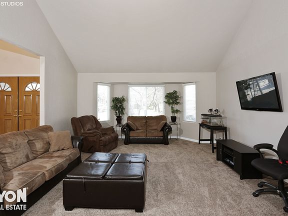 3rd image of 6009 Kifisia Way