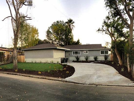 5th image of 21044 W Pacific Ave
