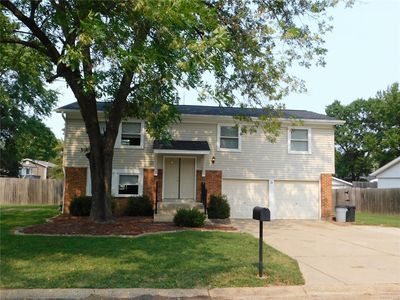 6 Green Valley Dr, Saint Peters, MO, 63376