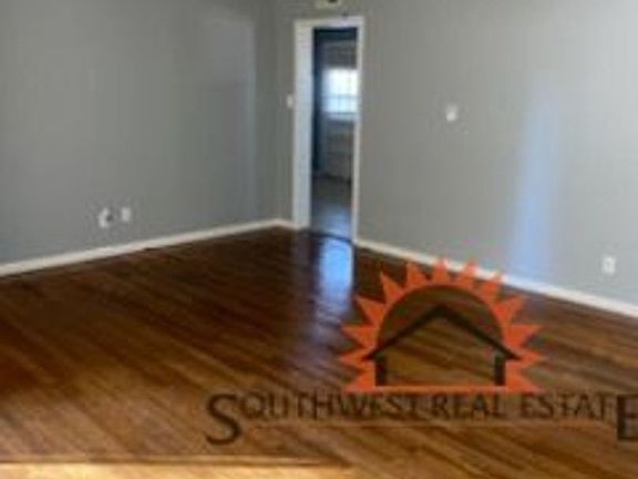 4th image of 316 Sandia Dr