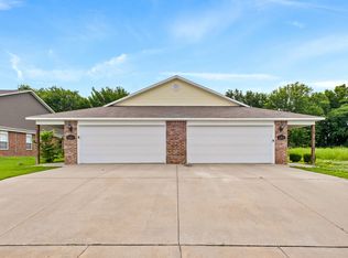 218 & 220 W Marietta Way #1, Farmington, AR 72730