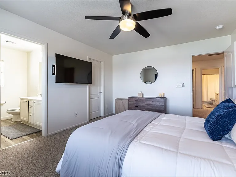 1362 Grass Creek Ave #2 — Photo 15