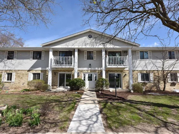 1300 E Decorah ROAD #2, West Bend, WI 53095