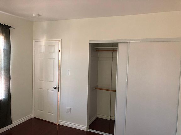 5th image of 4920 Aldama St