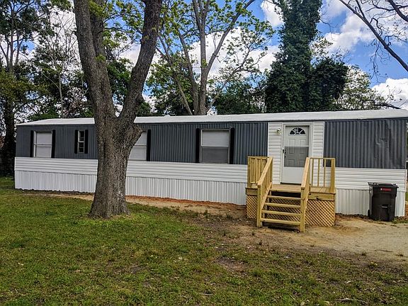 2nd image of 105 Carmi Pl