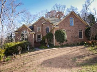 12210 Headquarters Farm Rd, Charlotte, NC 28262