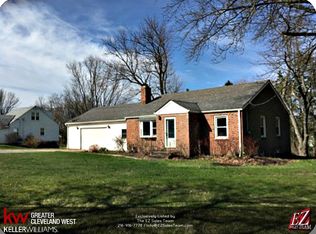 12676 Woodside Dr, Chesterland, OH 44026