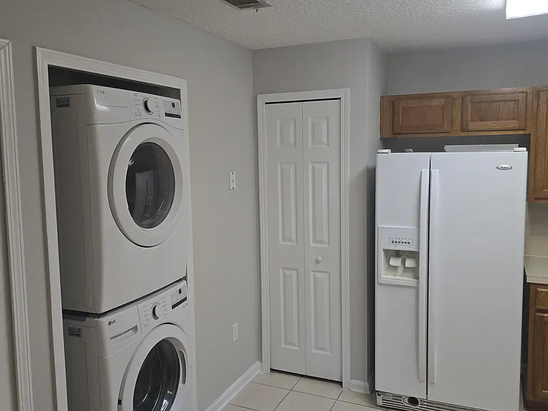 7920 Merrill Rd #716 — Photo 6