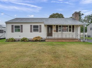 94 Baker Ave, Meriden, CT 06451