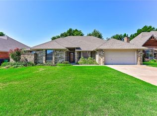 9948 Birkenhead Ct, Yukon, OK 73099