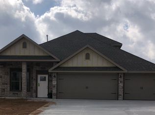 5627 Poppy Ave, Springdale, AR 72762