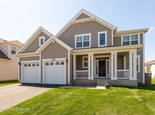 267 Purcell Rd, Volo, IL 60073