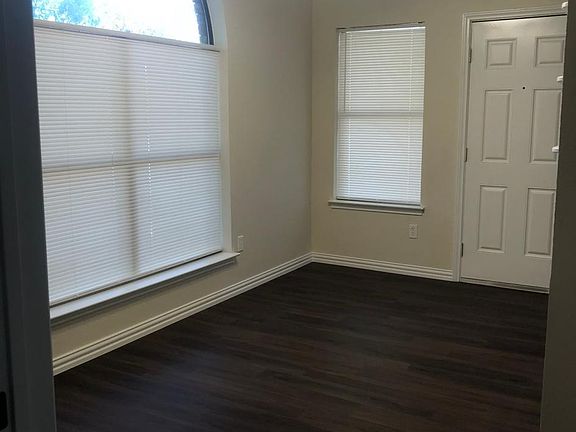5th image of 1507 Brook Forest Dr