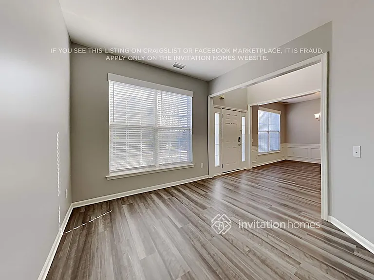 9135 Hearst Ct — Photo 5