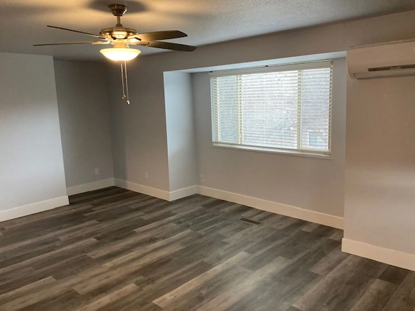 Large house on the Boise bench with two master bedroom suites !! — Photo 3