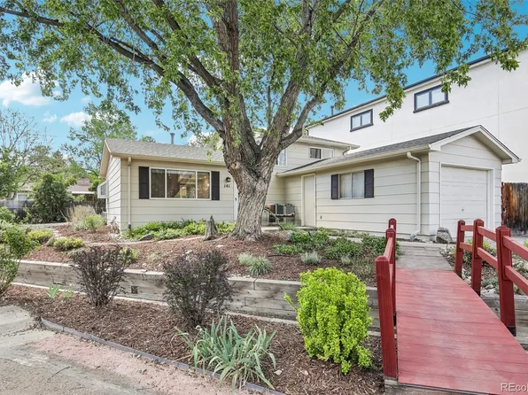 141 Zephyr Street, Lakewood, CO 80226
