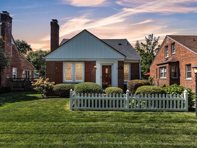 9611 Melrose St, Livonia, MI, 48150