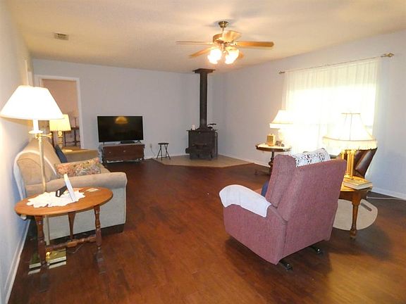 4th image of 3649 S Fm 2869