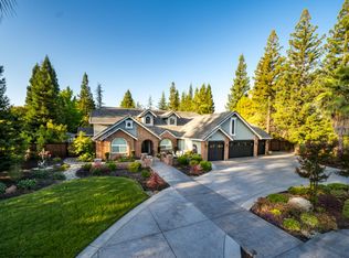 3880 Country Park Dr, Roseville, CA 95661