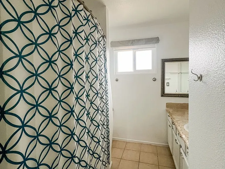 5395 Baileya Ave — Photo 16