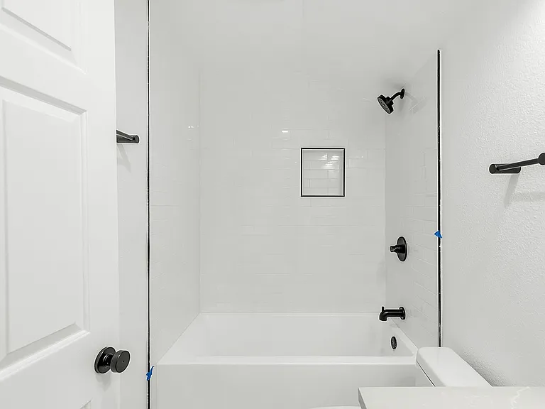 1827 N Wilcox Ave — Photo 18