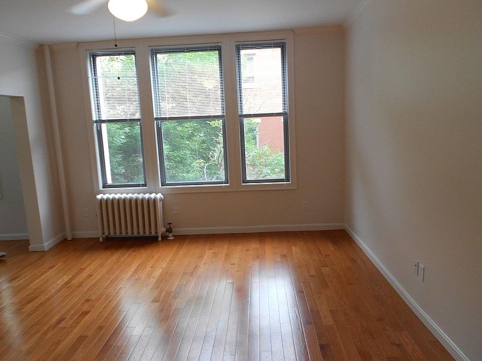 2nd image of 18 Haviland St #211