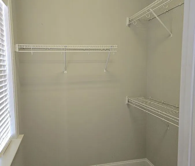 676 Highpark Ln — Photo 12