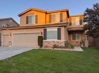 7242 Excelsior Dr, Corona, CA 92880