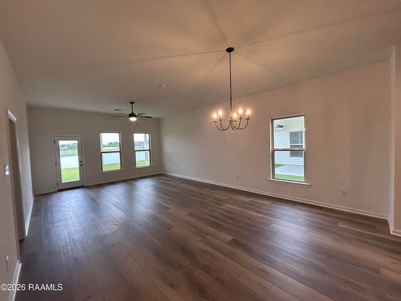 3rd image of 116 Betrillo Ct