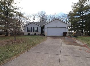 655 Alpine Pl, Trenton, OH 45067