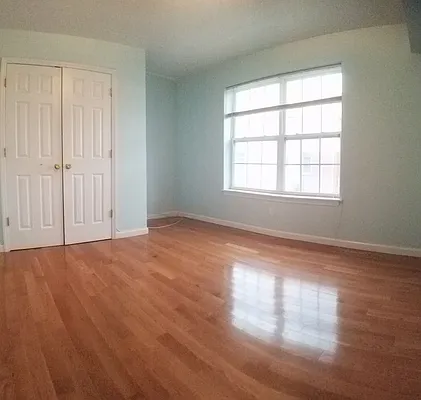 Rented by Uptown Flats LLC | media 15