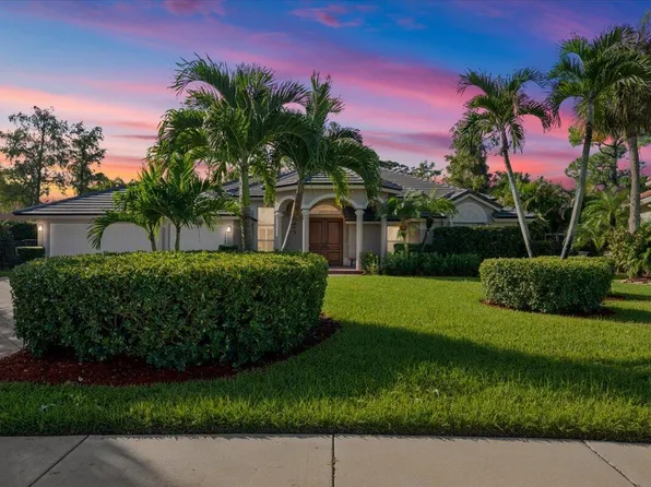 15522 Cypress Park Drive, Wellington, FL 33414