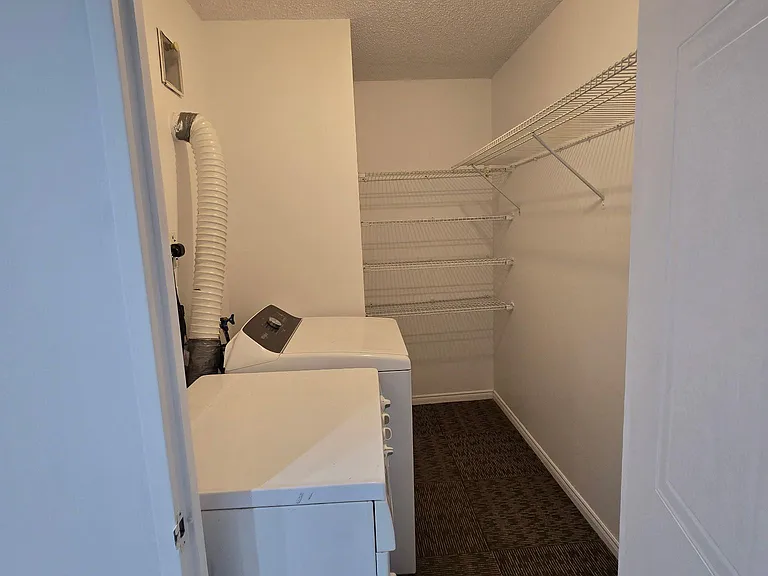 410 McLevin Ave #1811 — Photo 10