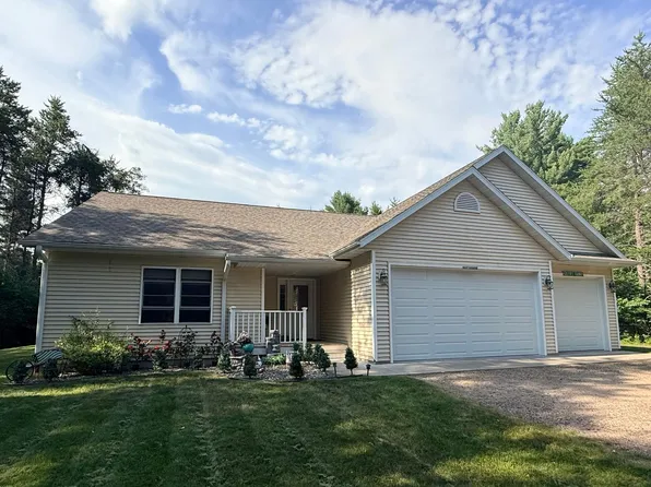 7402 Forest Dr, Minocqua, WI 54548