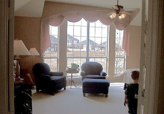 3rd image of 2900 Peppercorn Dr