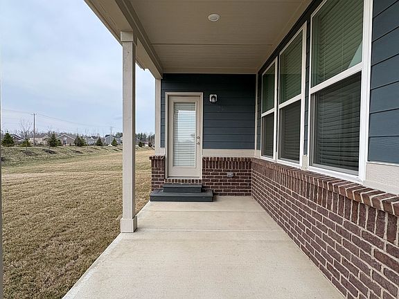 5th image of 11724 Aubrey Ln